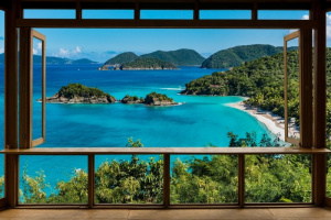 терраса с видом на зал