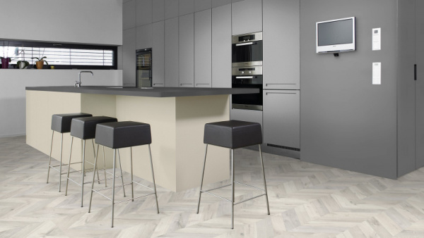 К4438 Дуб Алнвиг-2